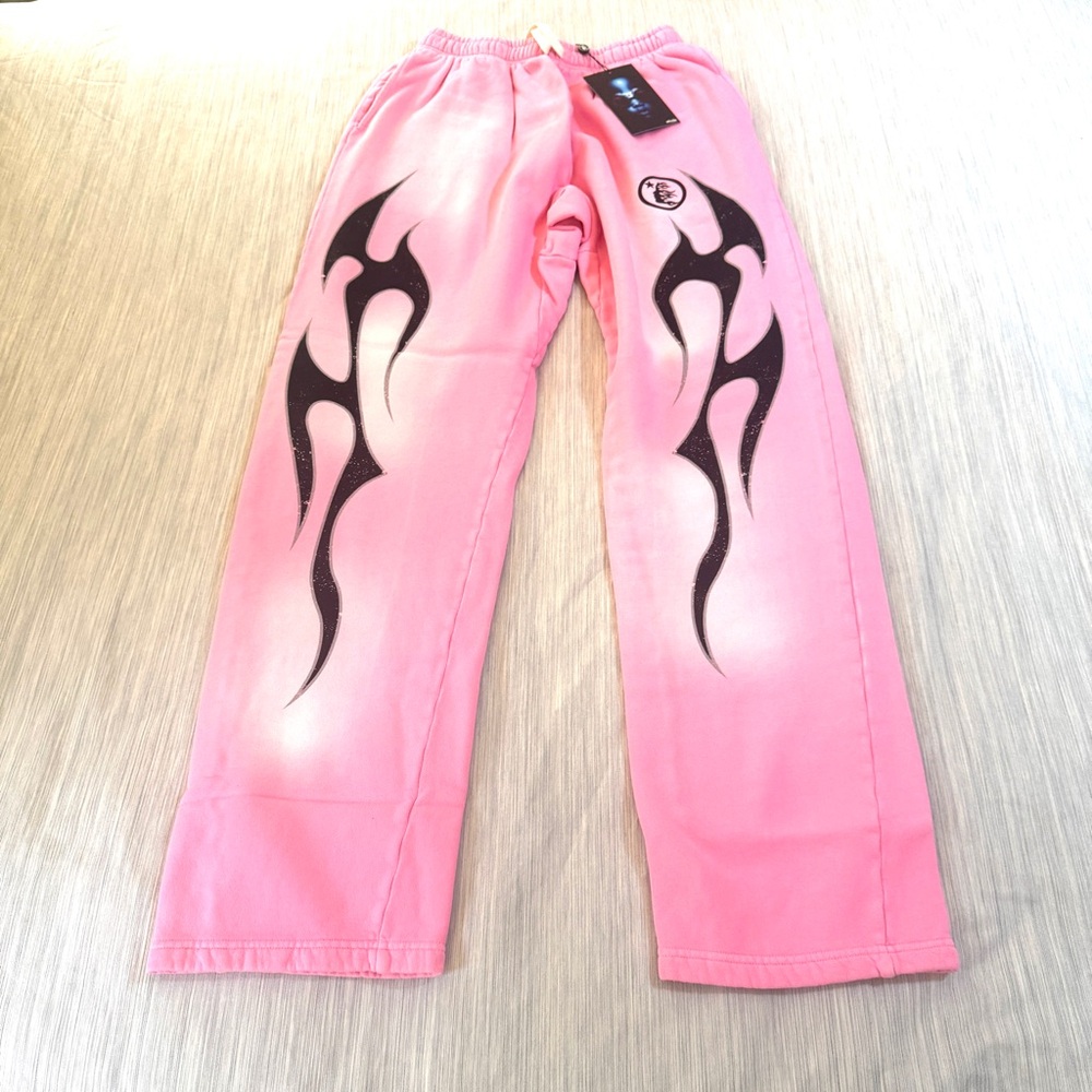Hellstar Flame Sweatpants Pink - Black Capsule 10